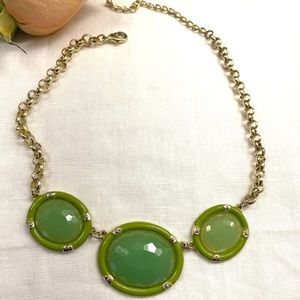 FREE w/ PURCHASE🛍️ || Vintage Lucite Necklace